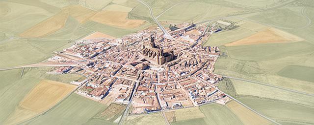 Vista representativa de Cuéllar y sus alrededores en Castilla y León